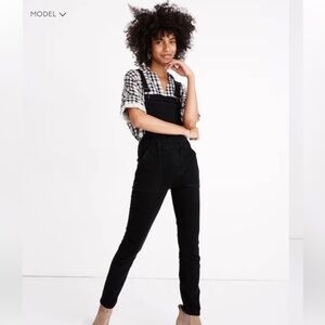 Madewell Skinny Overalls in Lunar Wash Black Denim  XS